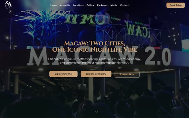 Macaw by Stories